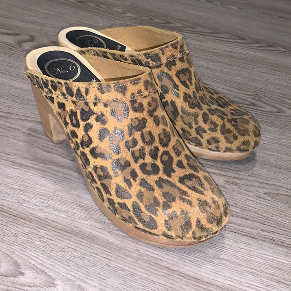 Offers welcome! No. 6 Clogs - Size 39 - Picture 1 of 3